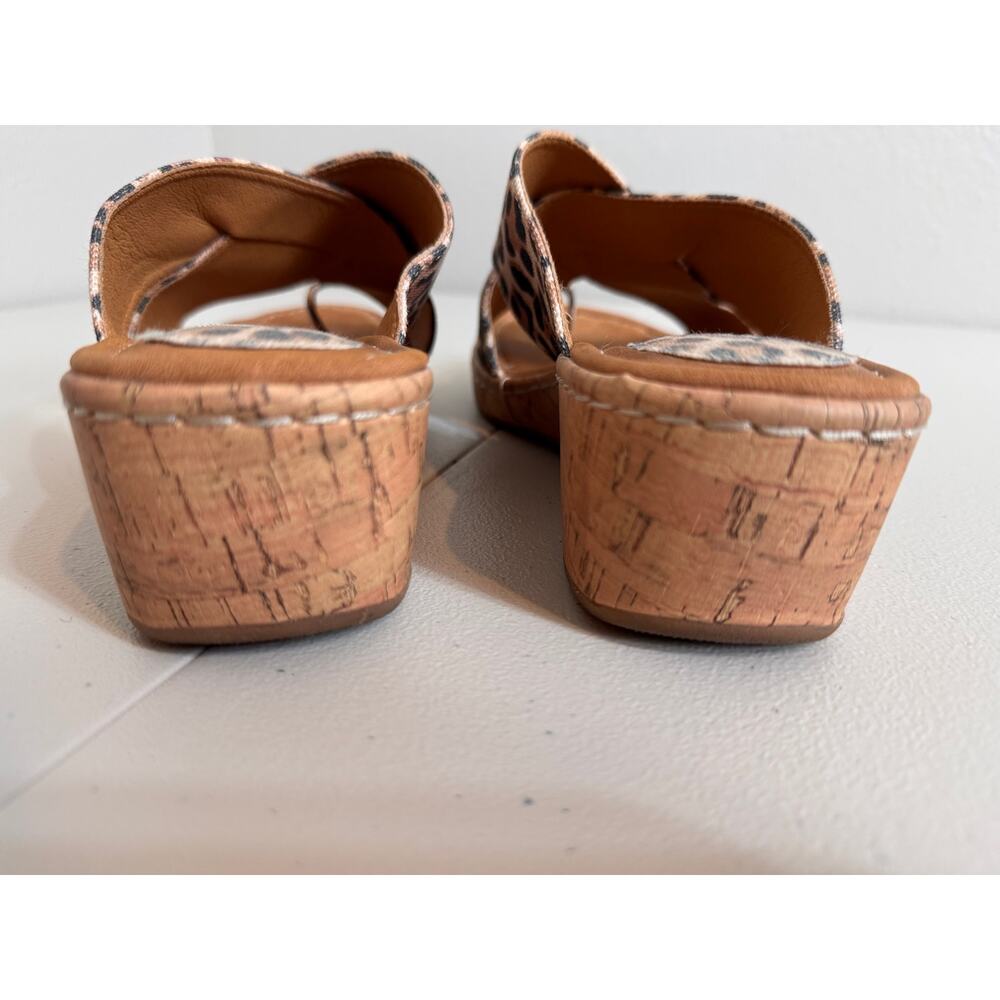 b.o.c. Summer Comfort sandals animal print fabric cork 1.75" wedge heel Sz 10 - Picture 5 of 7